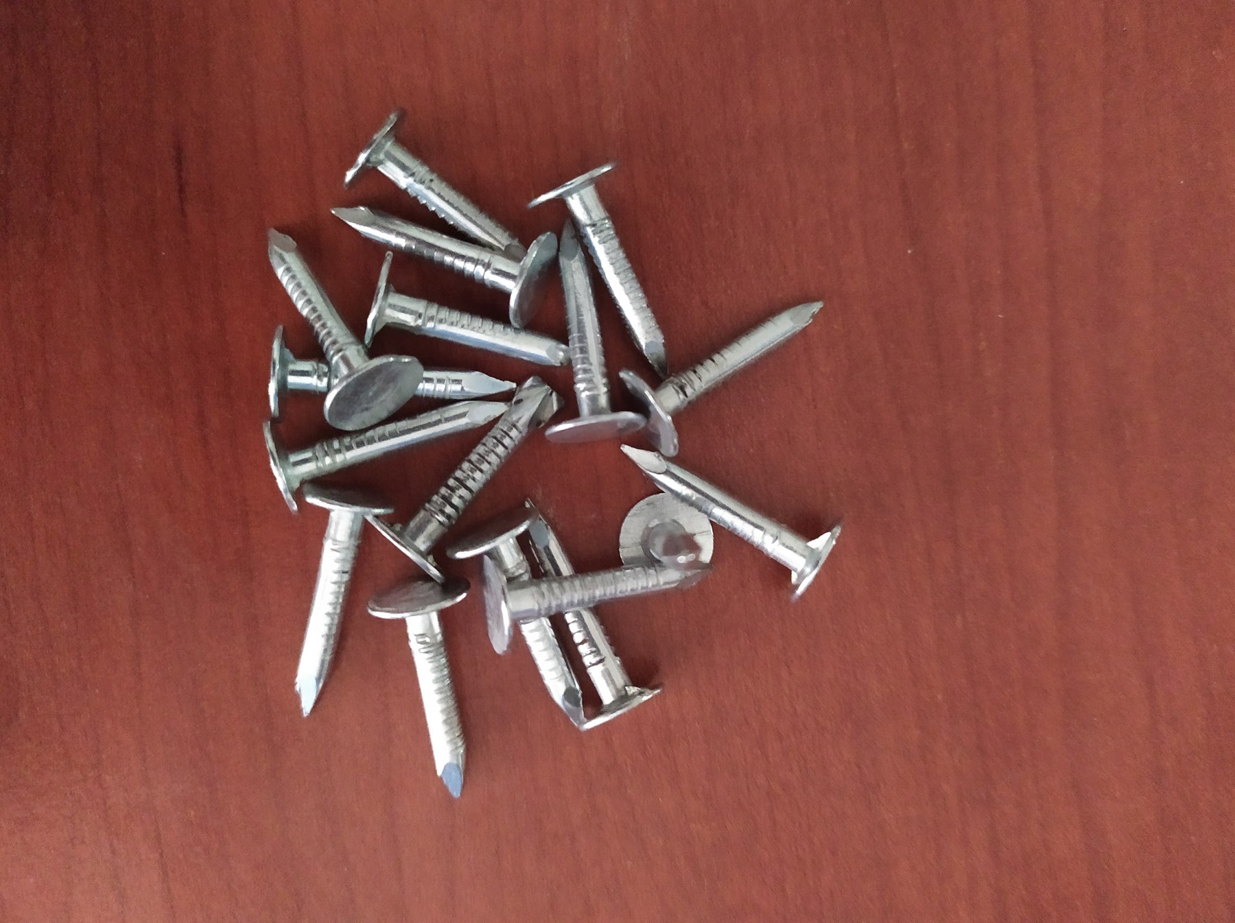 ŞINGIL ÇİVİSİ 1.5 CM ( 1 PAKET 2.5 KG )